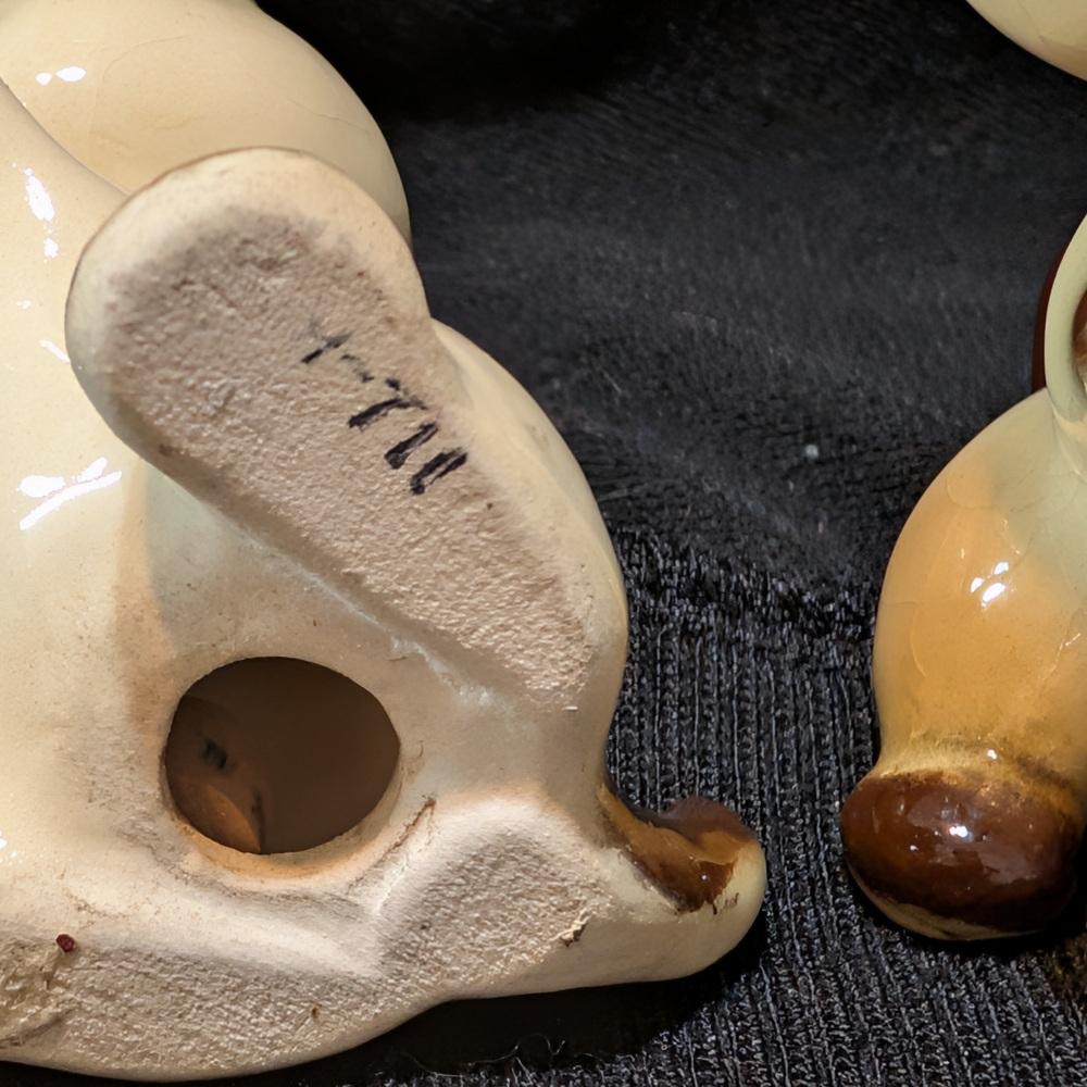 Adorable Tan and Brown Cat Figurines - Picture 2 of 3